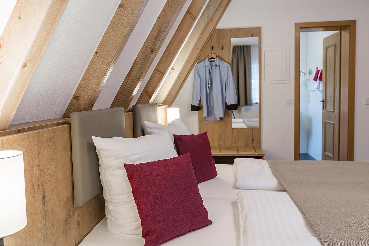 Hotel&Restaurant Lamm Mosbach  Extérieur photo