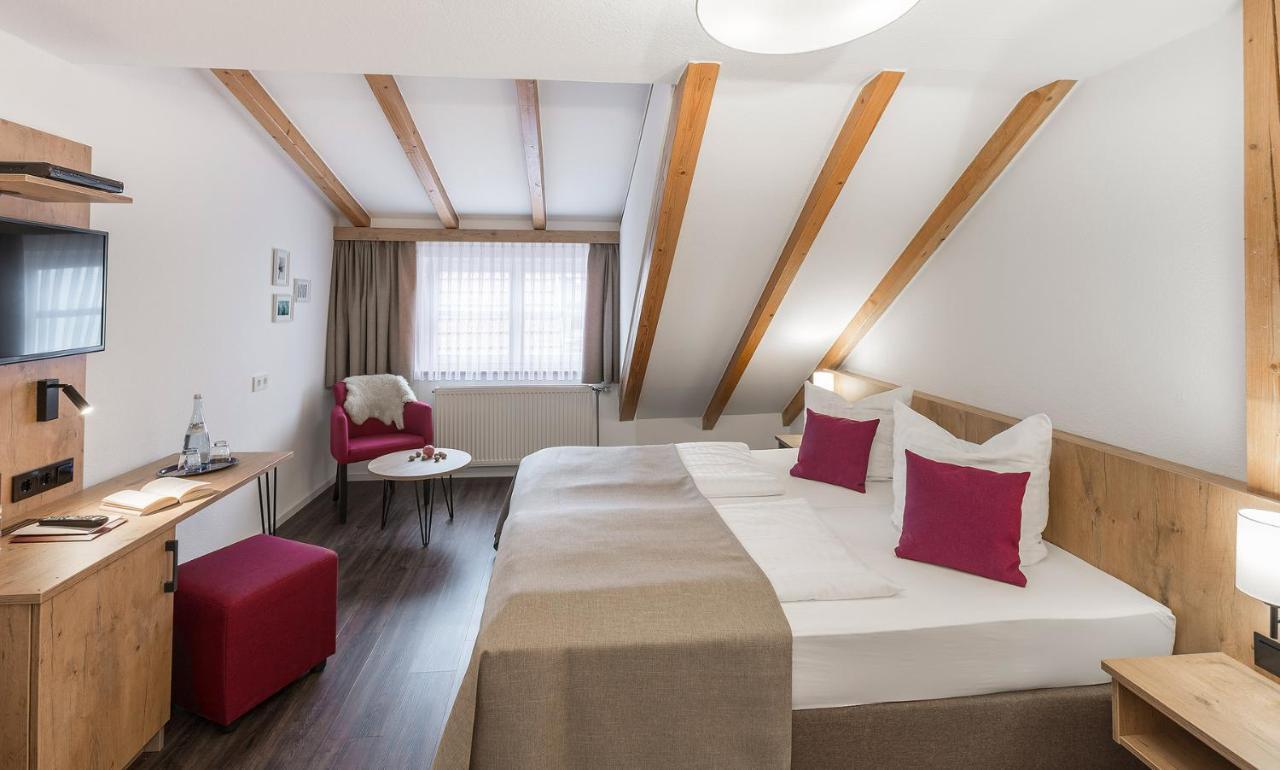 Hotel&Restaurant Lamm Mosbach  Extérieur photo